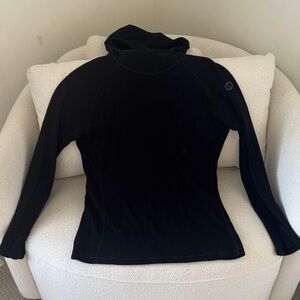 Men's Black Long-Sleeve Hoodie Tee